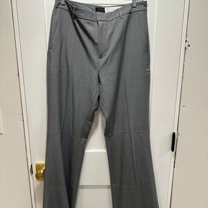 200024	Womens	Dress Pant	Banana Republic	Sculpted Stretch Straight	Gray	10		Like